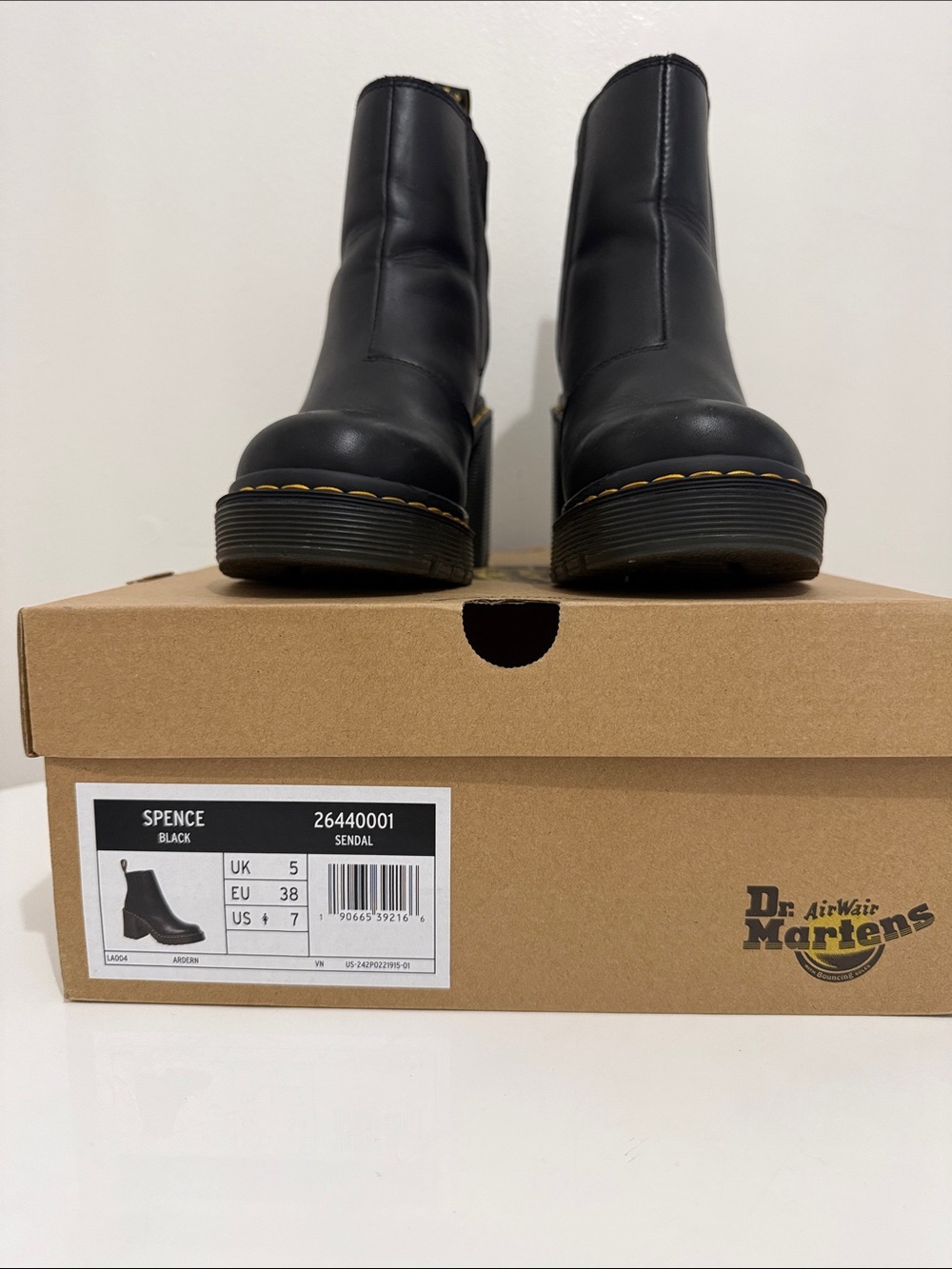 Dr. Martens Spence Leather Flared Heel Chelsea Boots